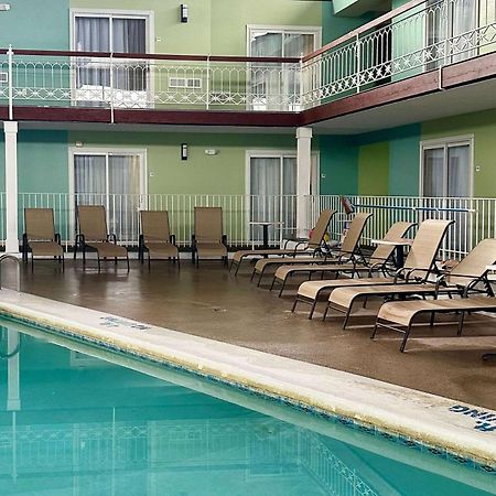 Quality Inn & Suites Coldwater Near I-69 Exteriör bild